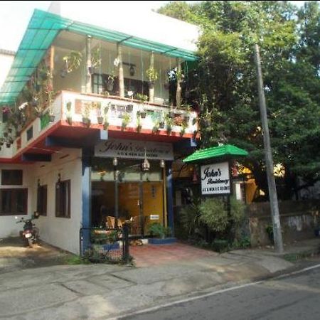 Johns Residency Hotel Kochi Kültér fotó